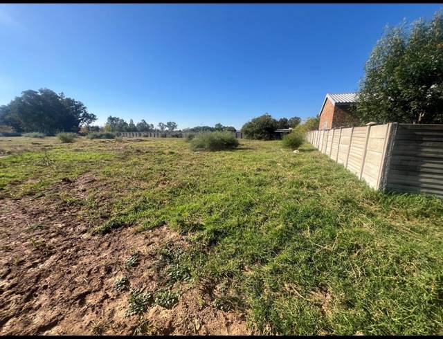 4,000M² VACANT LAND FOR SALE IN RIVERSDALE
